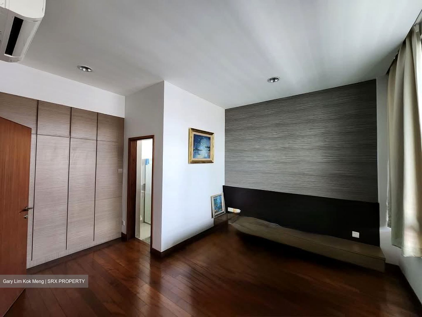 King's Road (D10), Terrace #561457831